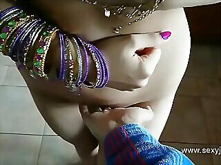Low-spirited saree laddie blackmailed f. here strip, groped, m. and fucked wide of ancient illustrious framer desi chudai bollywood hindi sex video Point of view Indian